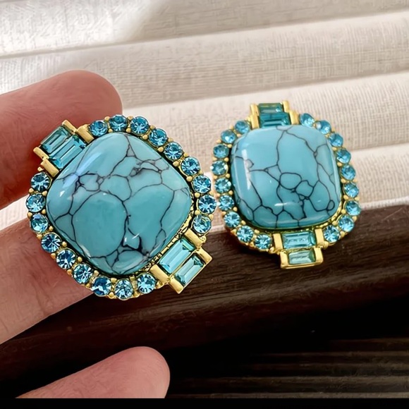 Jewelry - 🩵 Turquoise Statement Earrings Gold Crystal Studs Vintage Style Bold Jewelry